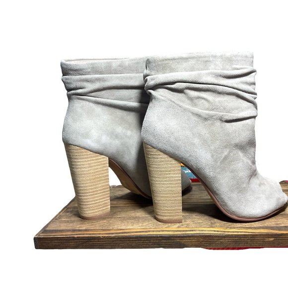 Kristin Cavallari Chinese Laundry Kid Suede Grey Laurel Peep Toe Bootie 9 - Picture 3 of 6